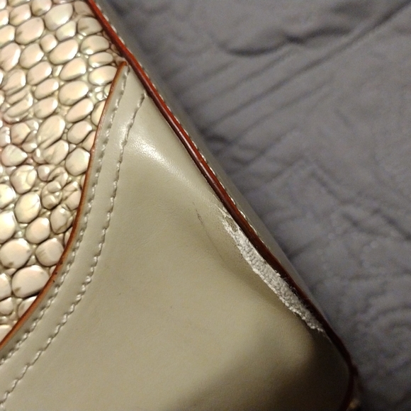 Nicole Lee Purse - Picture 13 of 15